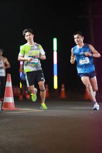 BIB: 0994, 4441
                            <button type="button" onclick="openModal(21242921)" class="btn btn-primary btn-sm float-right btn-popup" data-toggle="modal" data-target=".modal-high-quality">
                        <i class="fas fa-shopping-cart"></i> Add to Cart
                    </button>
                                            <button type="button" onclick="isThisMe(21242921, true)" class="btn btn-success btn-sm float-right btn-popup btn-isme hidden" data-toggle="tooltip" data-placement="bottom" title="นี่คือรูปของคุณใช่ไหม คลิกที่นี่เพื่อเอาเข้าอัลบั้ม">
                        <i class="fas fa-plus"></i> Add to album
                    </button>
                    <button type="button" onclick="isThisMe(21242921, false)" class="btn btn-warning btn-sm float-right btn-popup btn-isnotme hidden">
                        <i class="fas fa-ban"></i> Remove from album
                    </button>